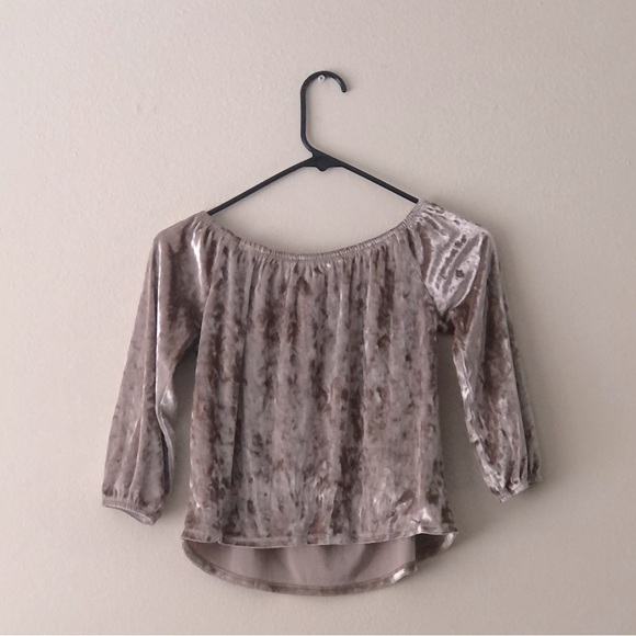 Hollister Crushed Velvet XS Blouse - Picture 2 of 2